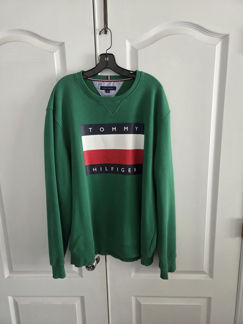 Tommy Hilfiger Green Crewneck with Signature Flag Logo